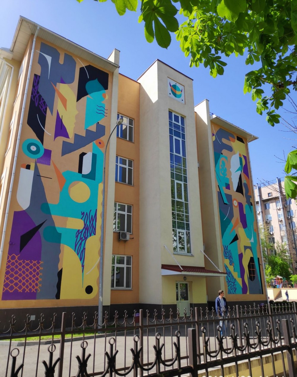 “Precariously” by Damien Mauro