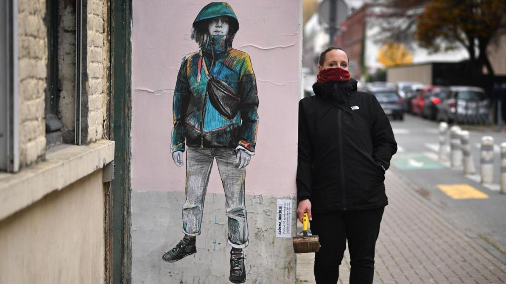 LA DAME QUI&nbsp;COLLE